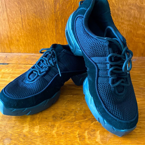 Bloch Boost Mesh Split Sole Dance Sneakers Size 12, New, never worn - Picture 1 of 8